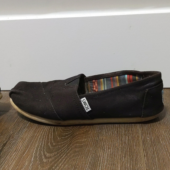 TOMS Women's Classic Brown Size 6.5W Flats - Picture 2 of 10